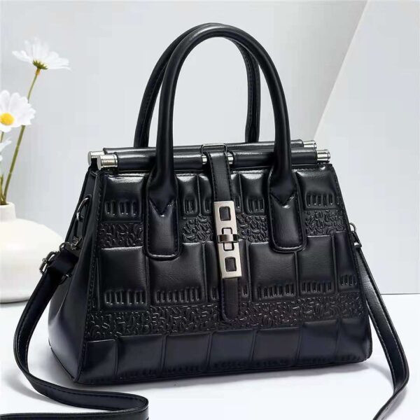 Trendy Ladies Handbags And Shoulder Bags - Image 4